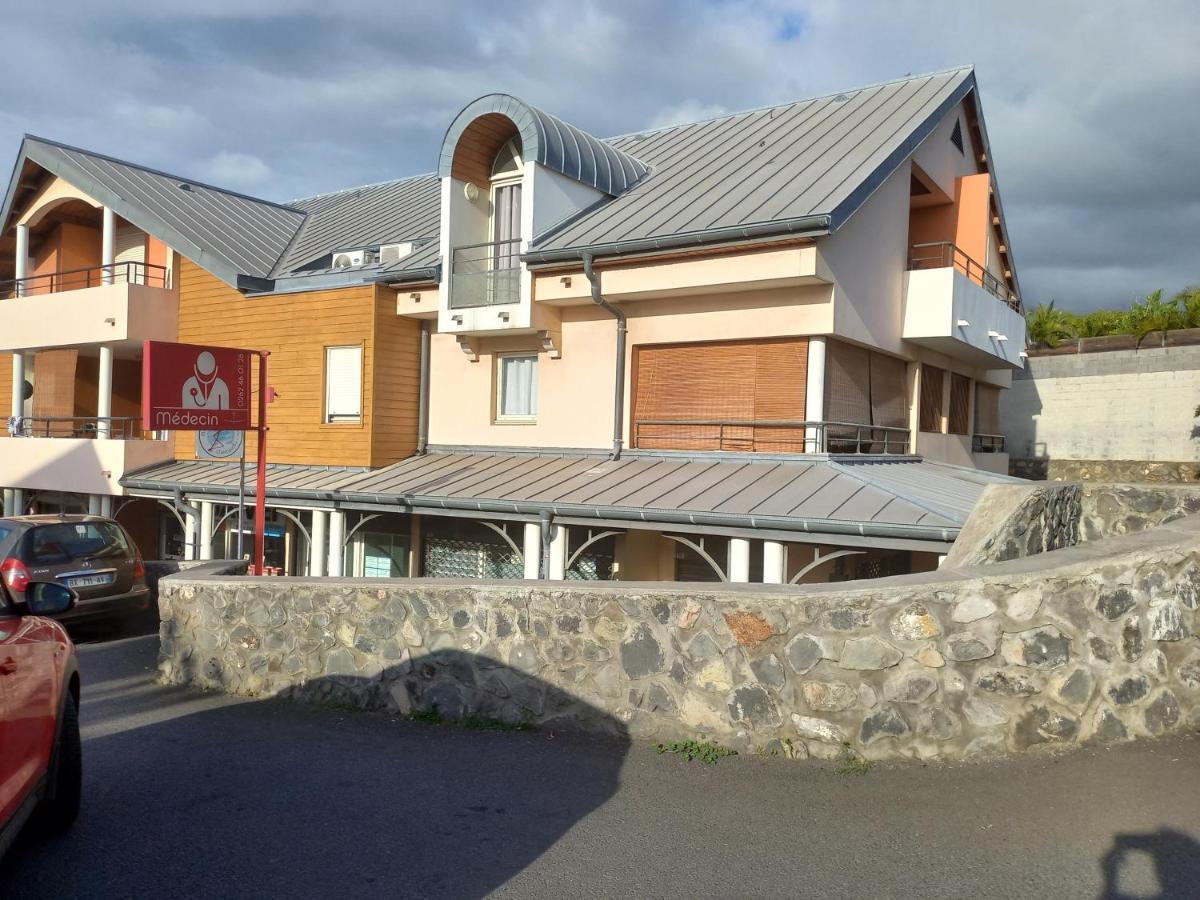 Bel Appartement Avec Terrasse Proche Des Plages Saint-Gilles-les Bains Esterno foto