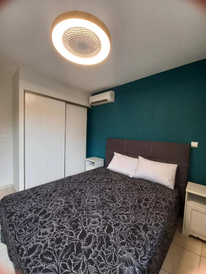 Bel Appartement Avec Terrasse Proche Des Plages Saint-Gilles-les Bains Esterno foto