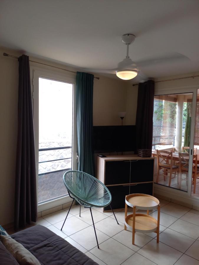 Bel Appartement Avec Terrasse Proche Des Plages Saint-Gilles-les Bains Esterno foto